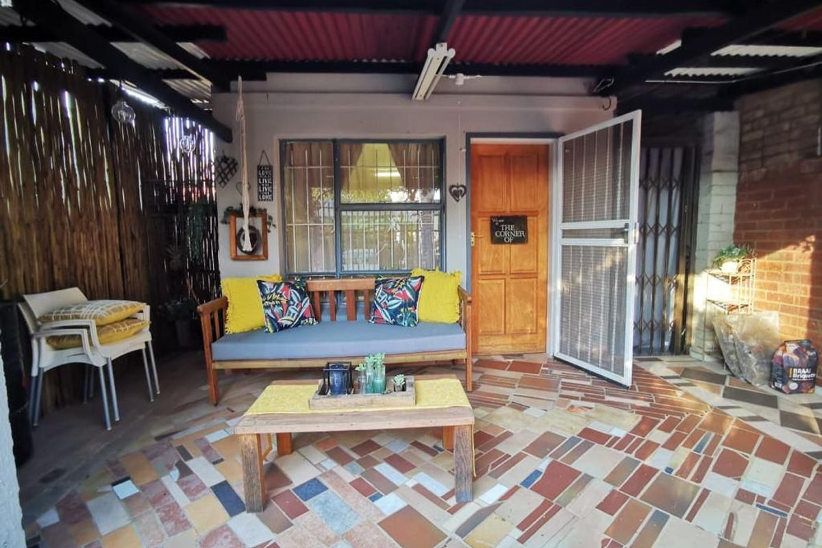 House For Sale In Cullinan - Photo 2