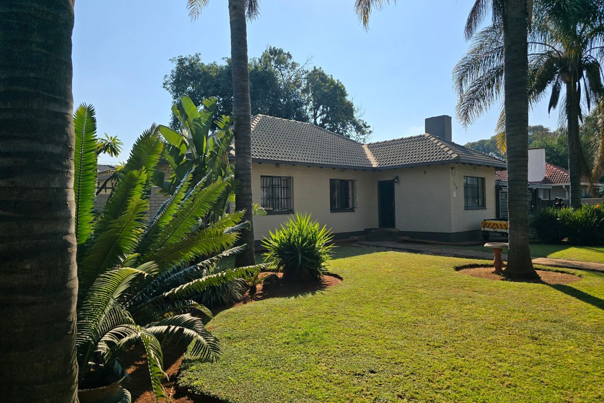House For Sale In Cullinan - Photo 2