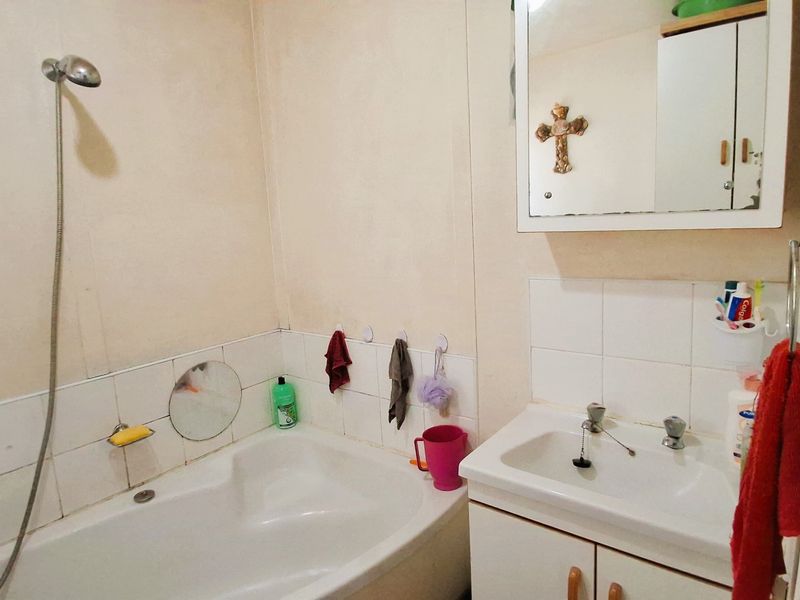 Cluster For Sale In Margate - Photo 10