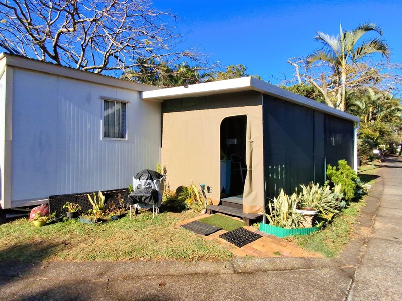 Cluster For Sale In Margate - Photo 1