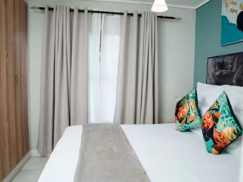 Apartment Rental Monthly In Sandton - Photo 6
