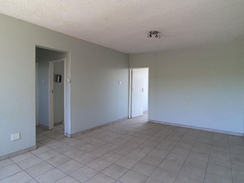 Apartment For Sale In Pretoria - Photo 7
