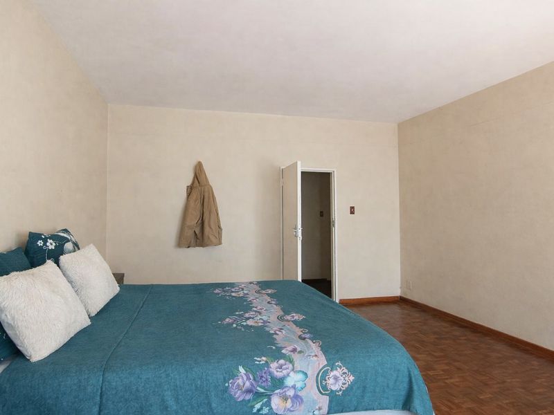 Apartment For Sale In Pretoria - Photo 7