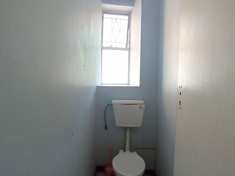 Apartment For Sale In Pretoria - Photo 6