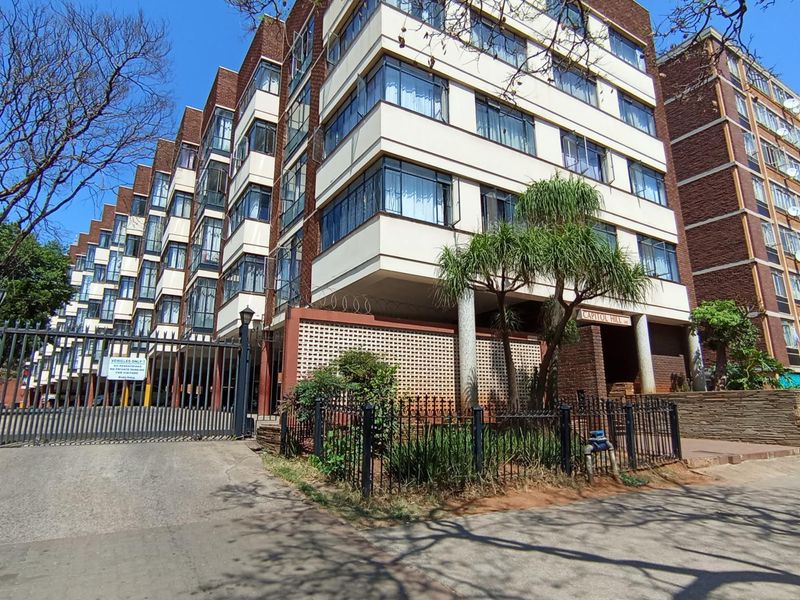 Apartment For Sale In Pretoria - Photo 1
