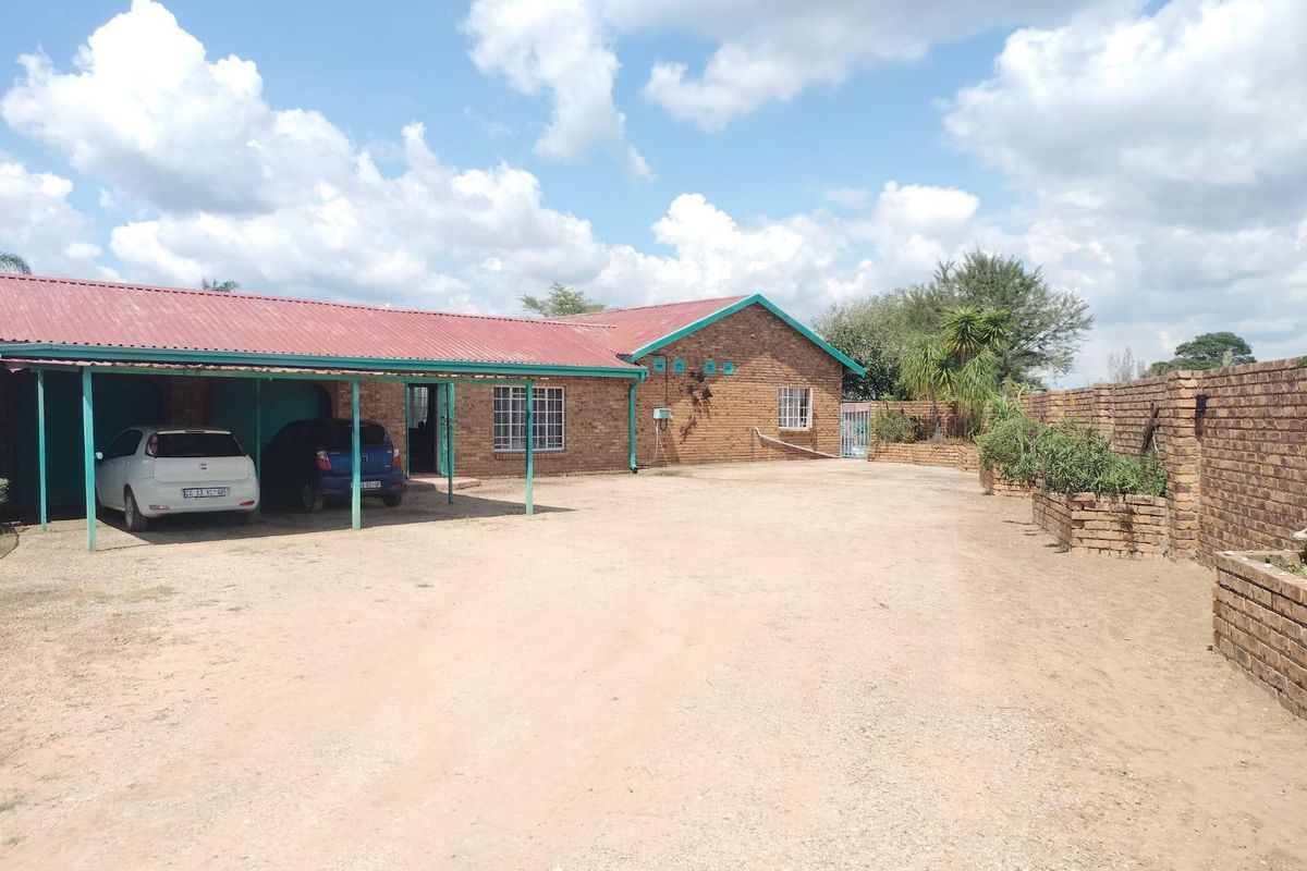 House For Sale In Cullinan - Photo 3