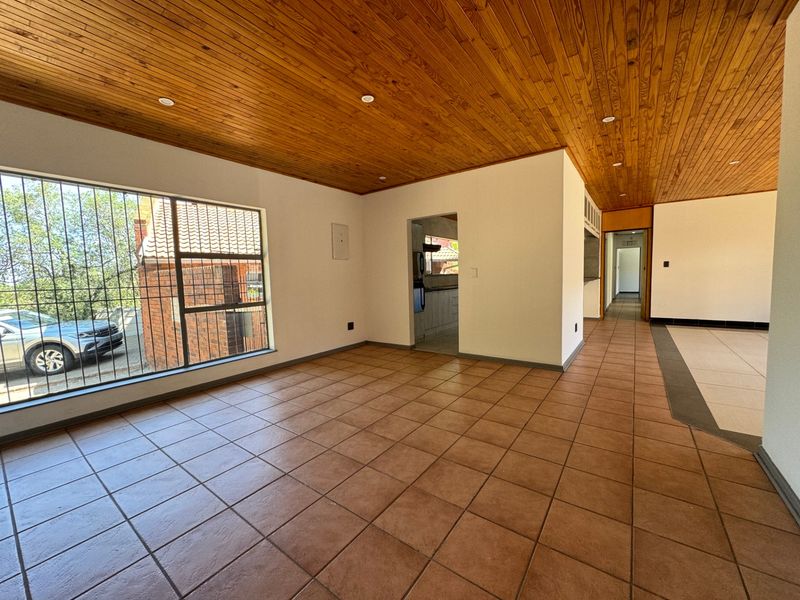 House For Sale In Bloemfontein - Photo 8