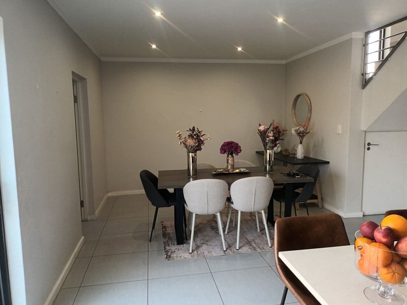 Townhouse For Sale In Pretoria - Photo 9