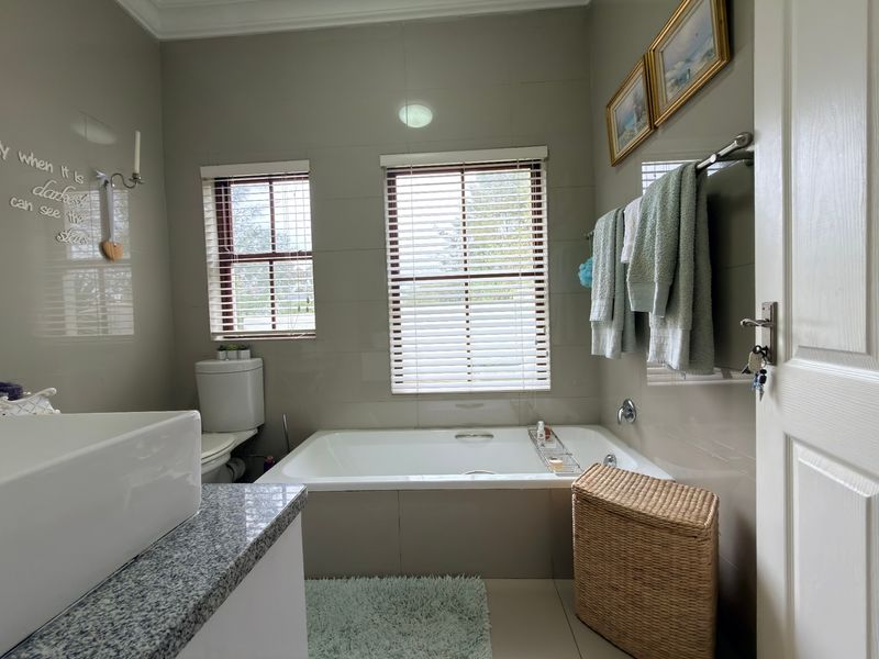 House For Sale In Cape Town - Photo 10