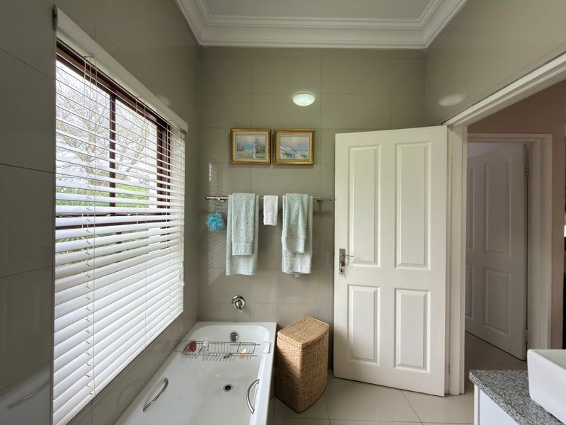 House For Sale In Cape Town - Photo 9