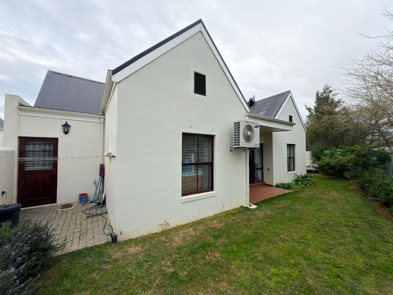 House For Sale In Cape Town - Photo 3