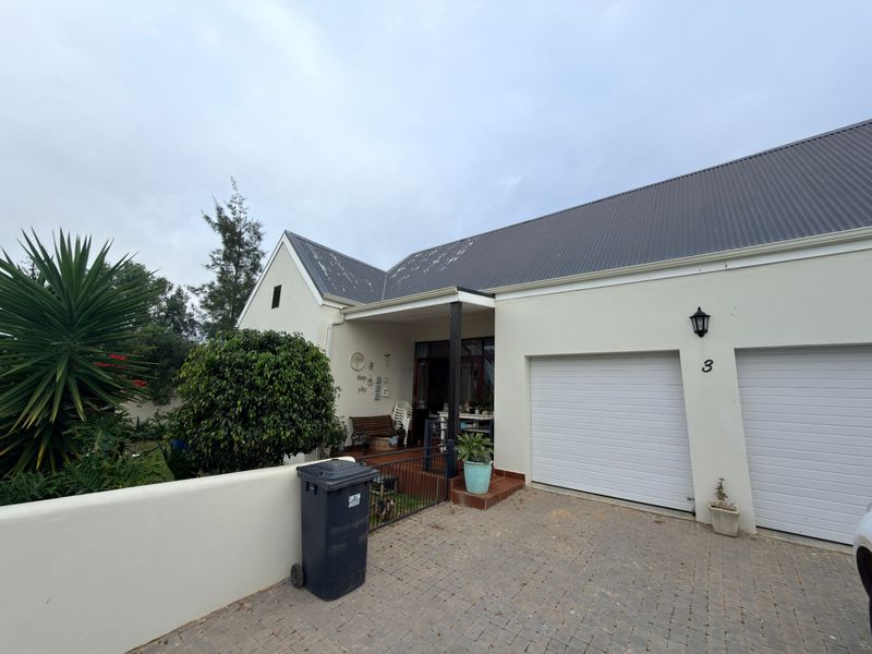 House For Sale In Cape Town - Photo 1