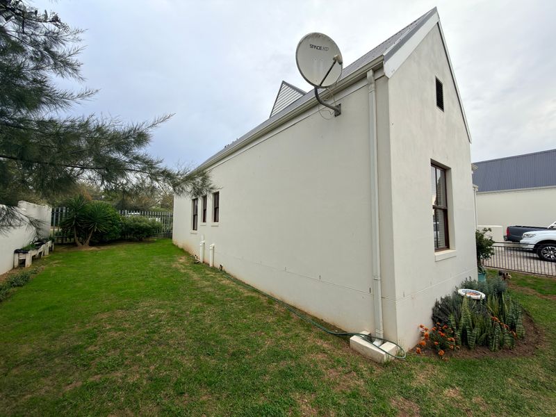 House For Sale In Cape Town - Photo 5