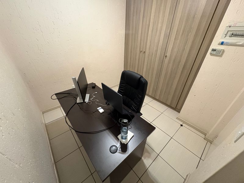 Apartment Rental Monthly In Sandton - Photo 10