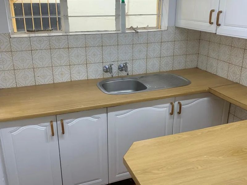 Apartment Rental Monthly In Roodepoort - Photo 4