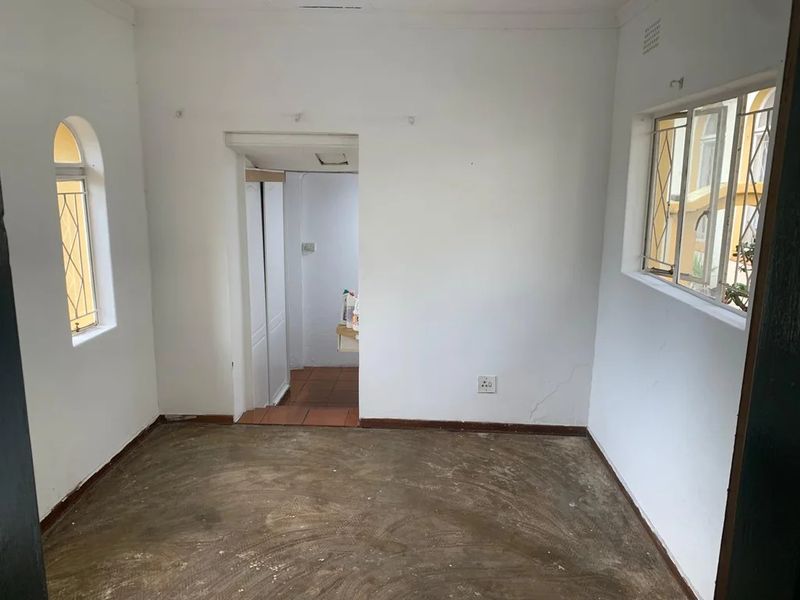Apartment Rental Monthly In Roodepoort - Photo 3