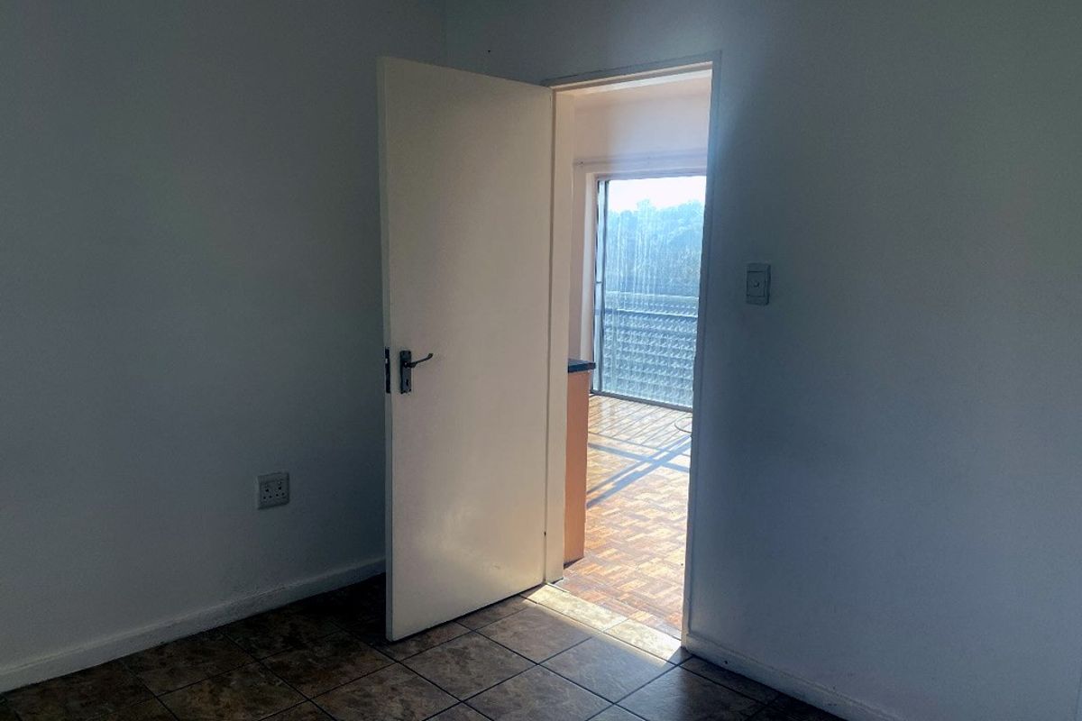 Apartment Rental Monthly In Johannesburg - Photo 5