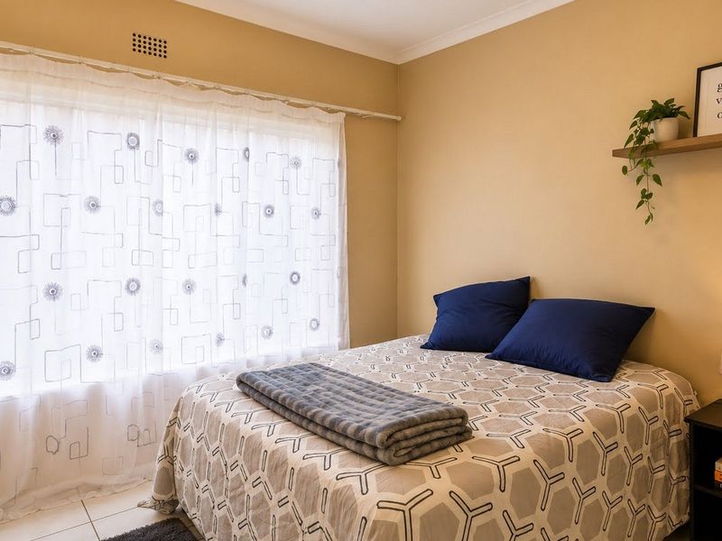 Apartment For Sale In Roodepoort - Photo 6