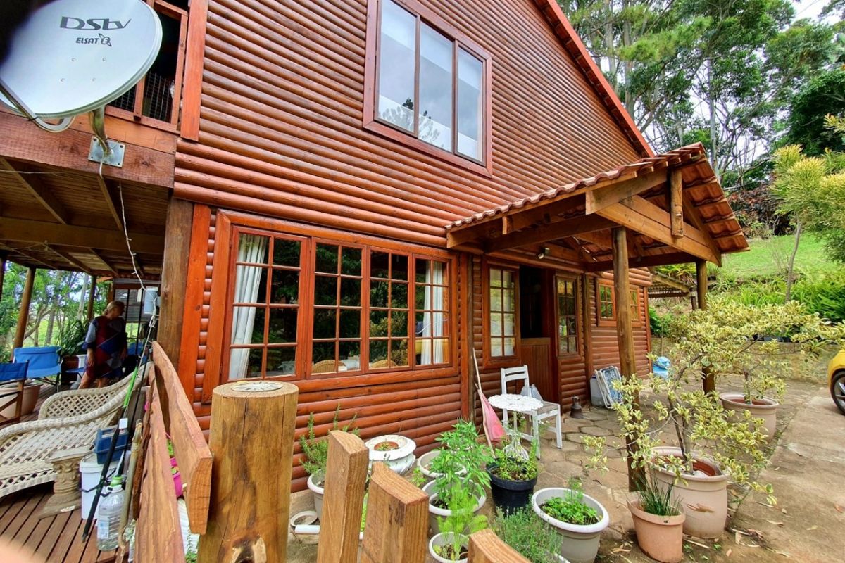 Townhouse For Sale In Hibberdene - Photo 3