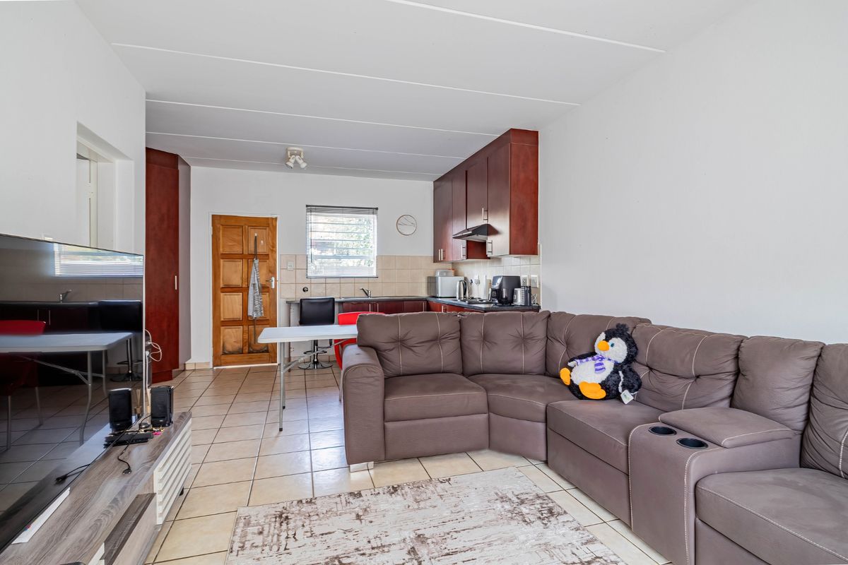 Townhouse For Sale In Roodepoort - Photo 5