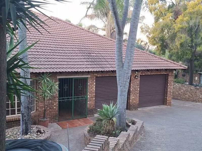 House Rental Monthly In Pretoria - Photo 1