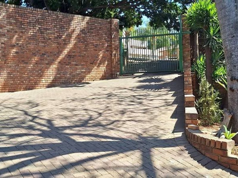 House Rental Monthly In Pretoria - Photo 2