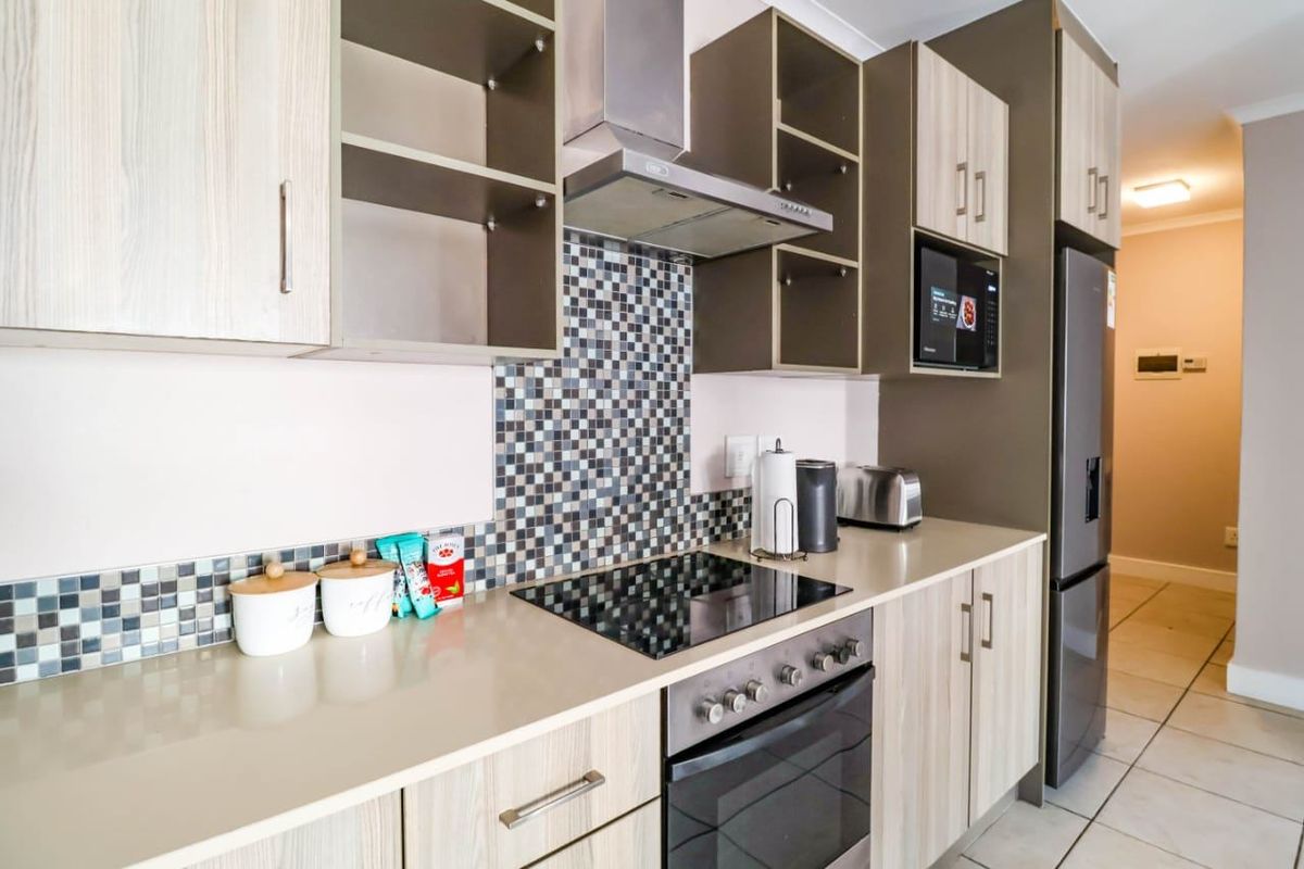 Apartment For Sale In Sandton - Photo 4