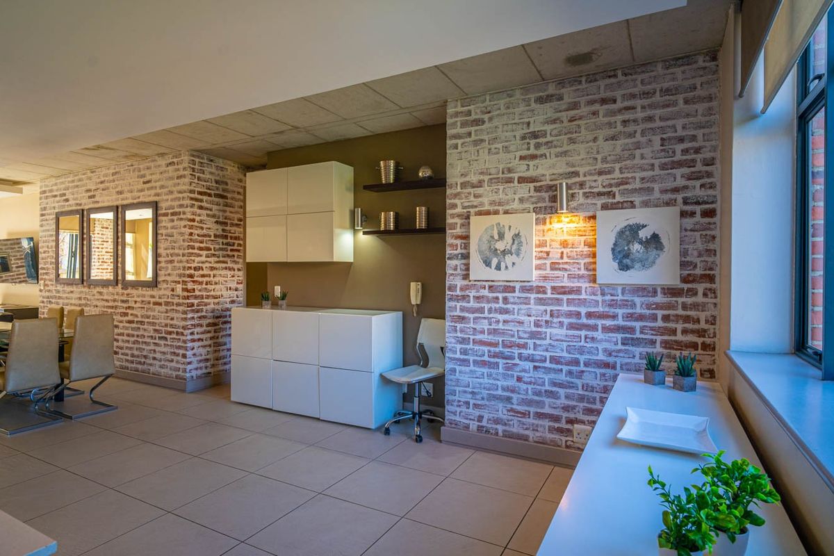 Apartment Rental Monthly In Johannesburg - Photo 4