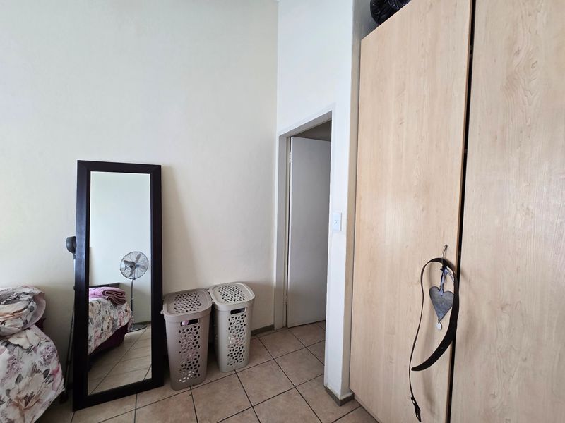 Townhouse For Sale In Benoni - Photo 7