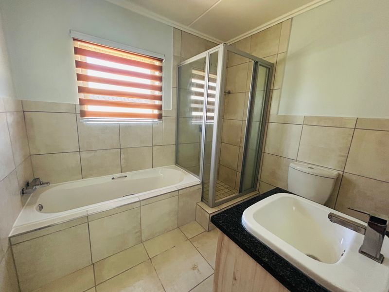 House For Sale In Midrand - Photo 10