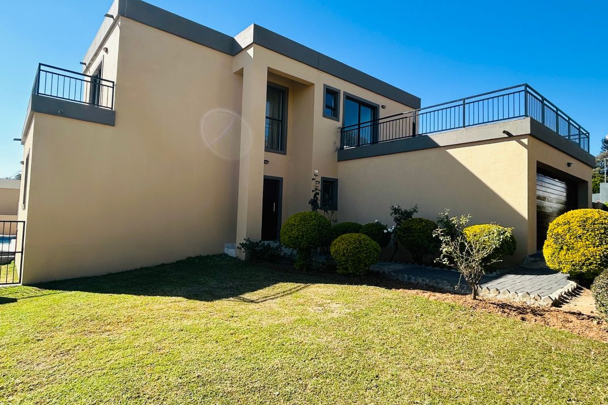 House For Sale In Midrand - Photo 4