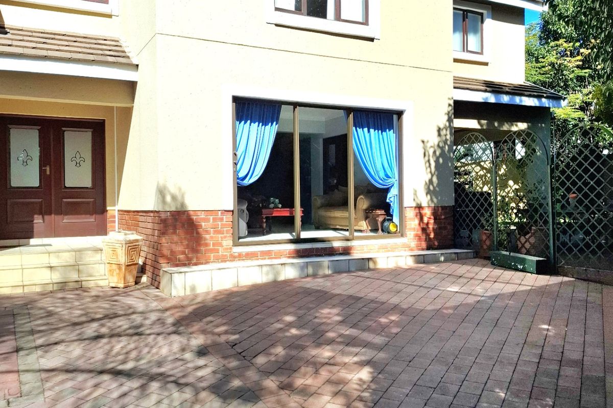 Cluster For Sale In Pretoria - Photo 2