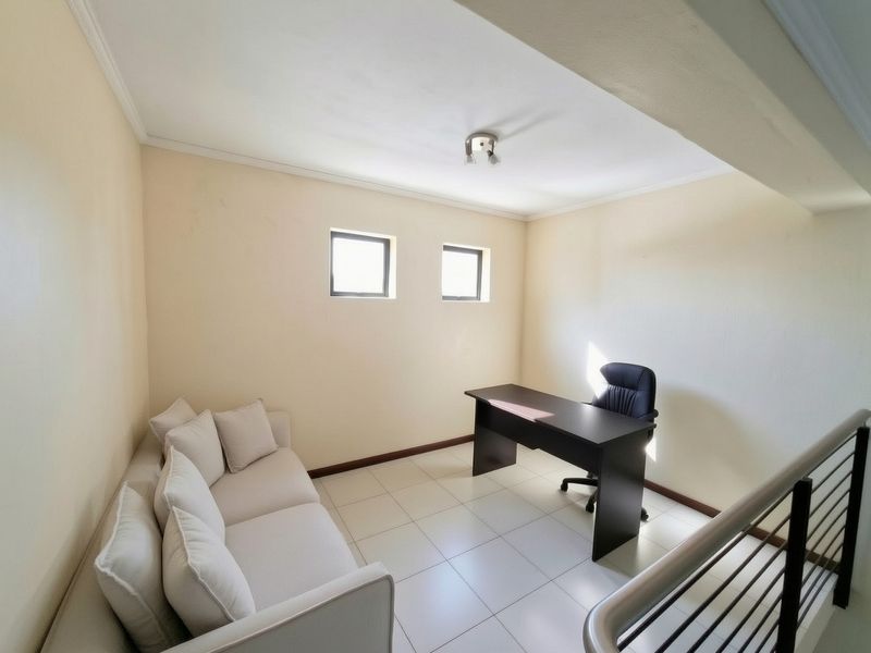Apartment For Sale In Randburg - Photo 5