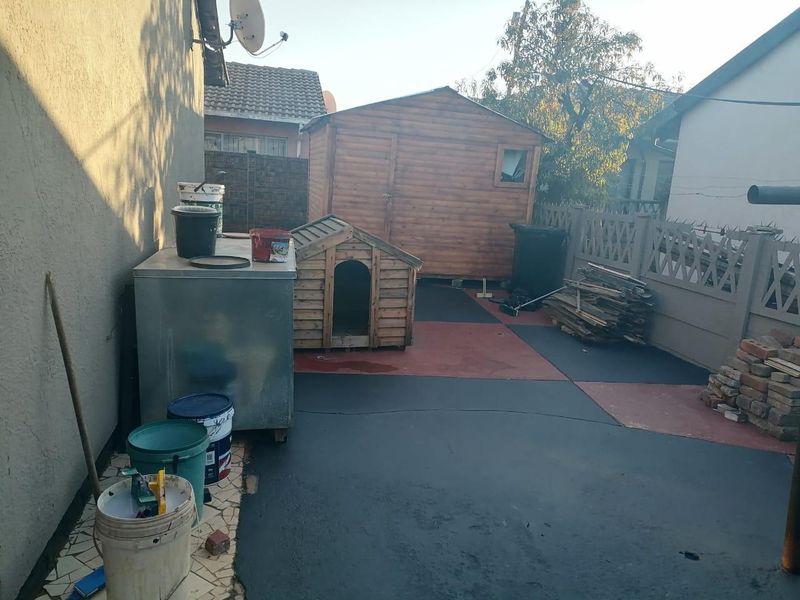 House For Sale In Boksburg - Photo 5
