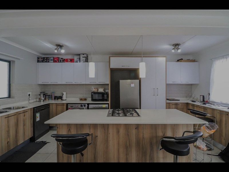 Apartment Rental Monthly In Edenvale - Photo 3