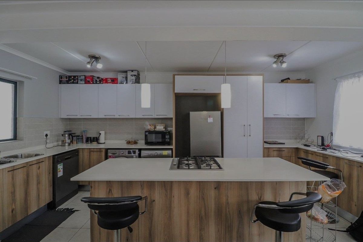 Apartment Rental Monthly In Edenvale - Photo 3