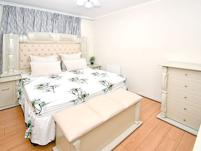 Apartment For Sale In Midrand - Photo 10
