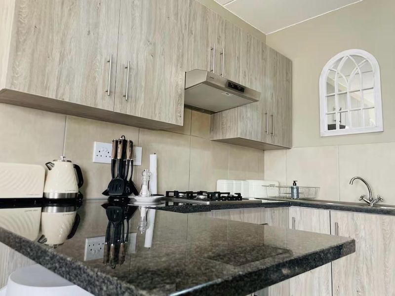 Apartment For Sale In Midrand - Photo 7