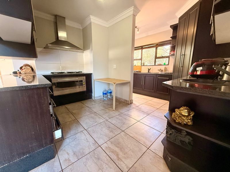 House For Sale In Bloemfontein - Photo 4