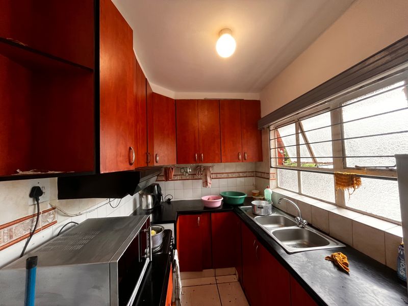 Apartment For Sale In Durban - Photo 4