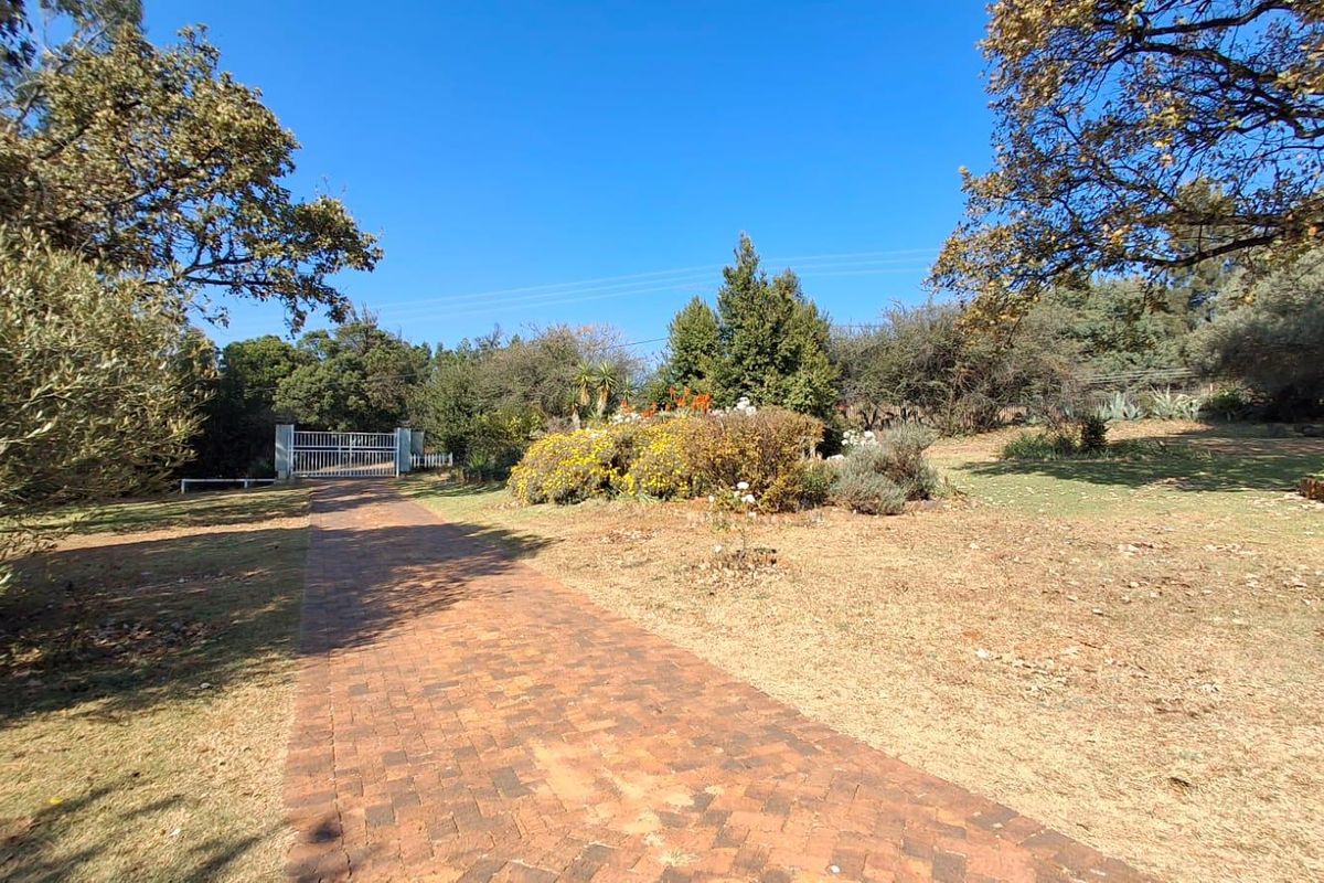 House For Sale In Walkerville - Photo 3