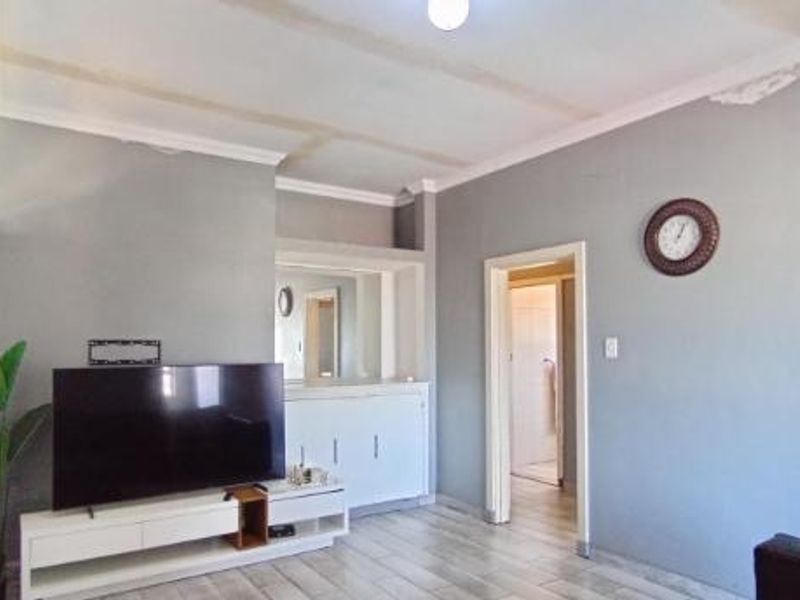Apartment For Sale In Durban - Photo 10