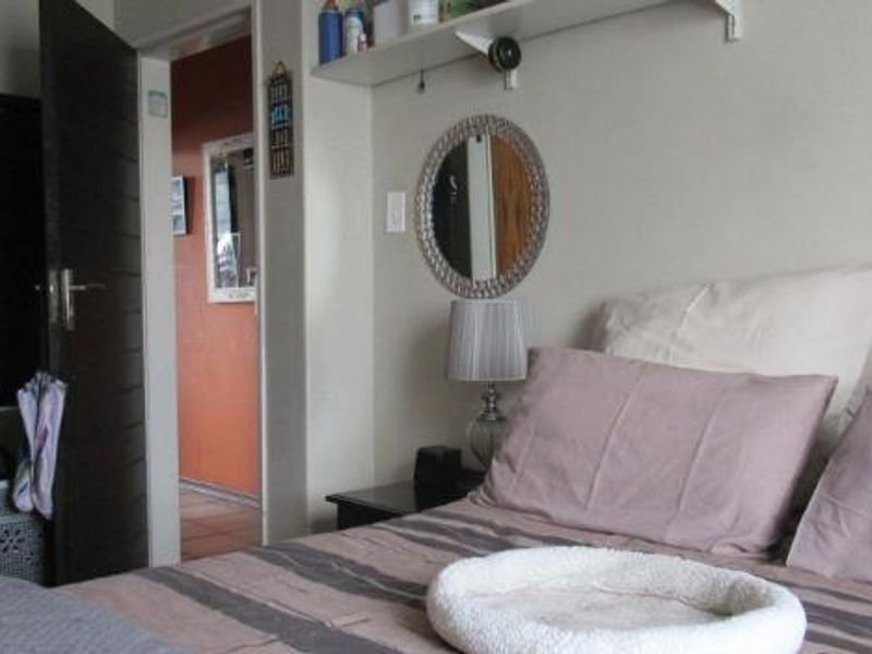 Apartment For Sale In Edenvale - Photo 9