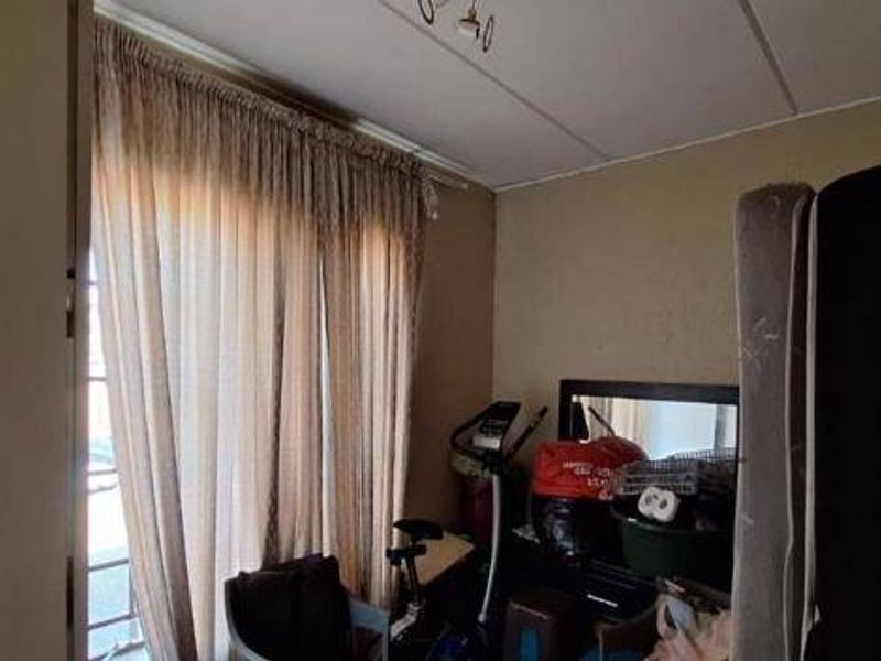 Apartment For Sale In Kempton Park - Photo 10