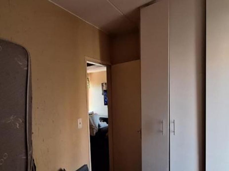Apartment For Sale In Kempton Park - Photo 9