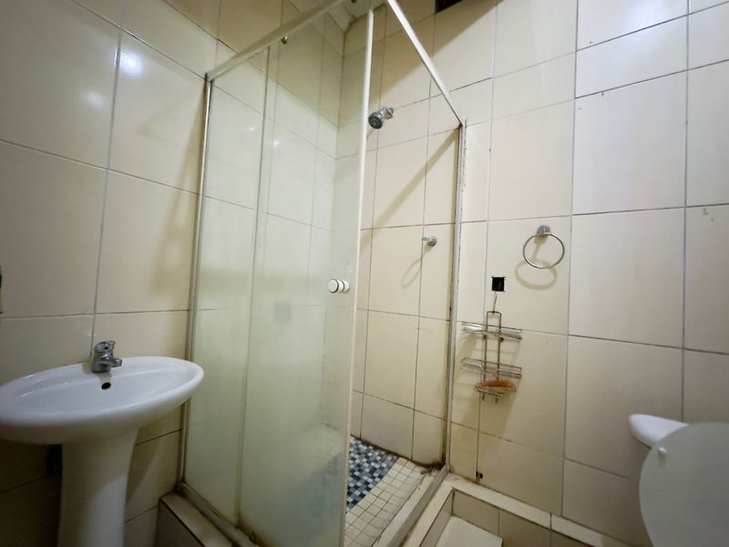 Apartment For Sale In Durban - Photo 10