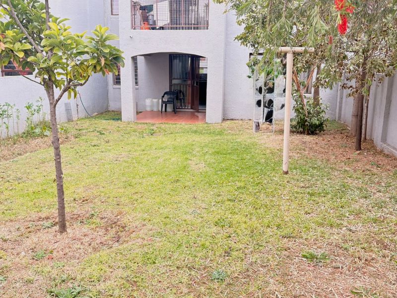 Apartment For Sale In Midrand - Photo 1