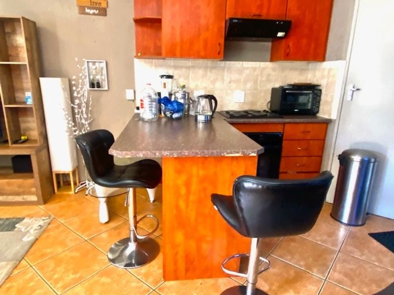Townhouse For Sale In Midrand - Photo 2