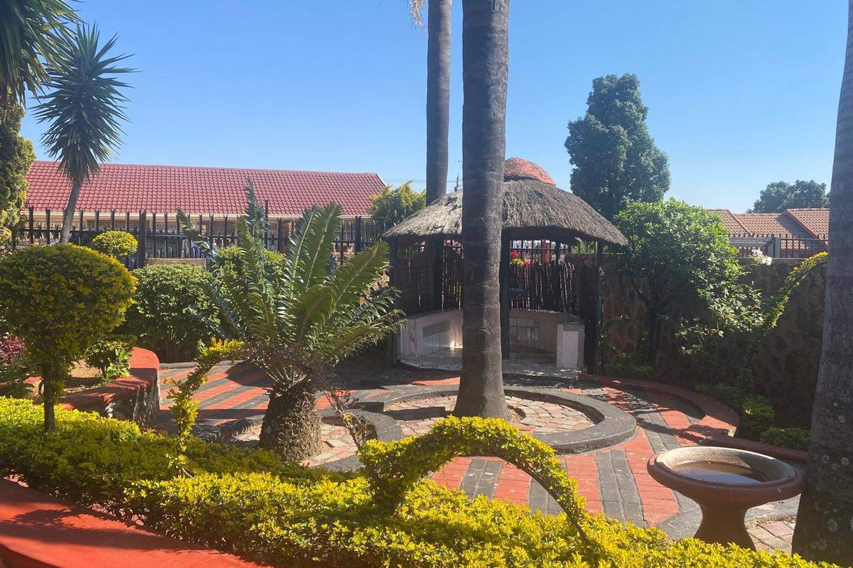 House For Sale In Soshanguve - Photo 2