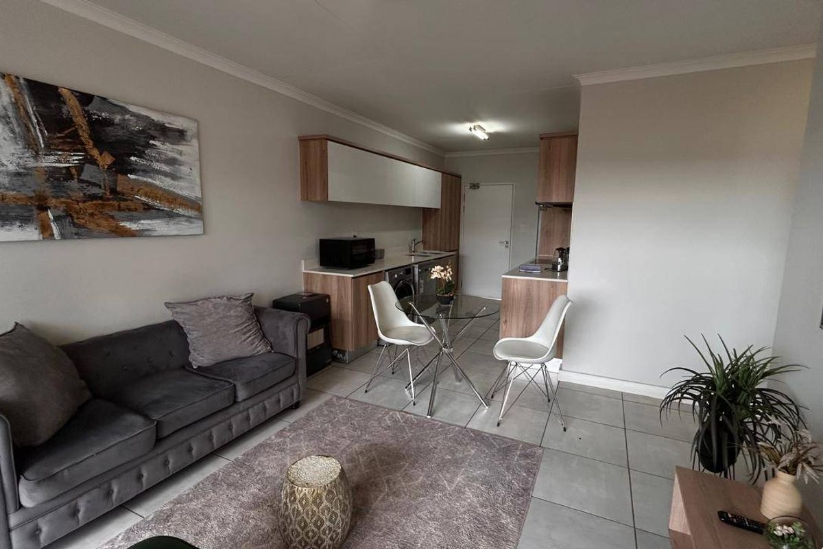 Apartment Rental Monthly In Pretoria - Photo 3
